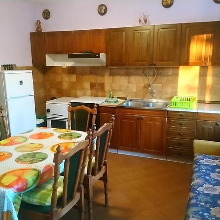 Apartment Vidas Kampor エクステリア 写真