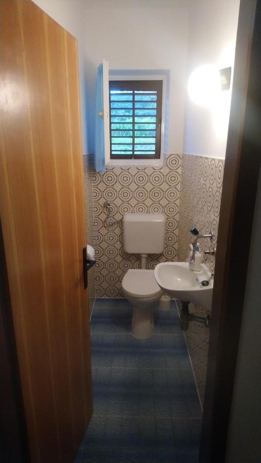Apartment Vidas Kampor エクステリア 写真
